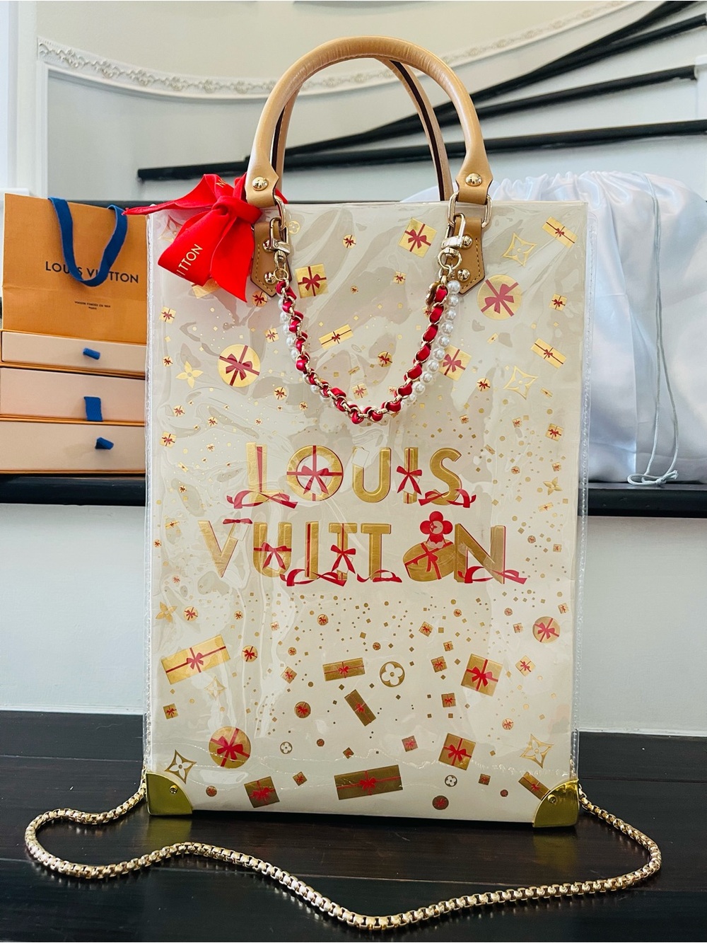Louis Vuitton Holiday Edition Present Trunk Shopping bag Tote